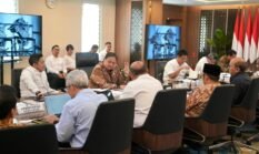 Seskab Teddy Indra Wijaya Hadiri Rapat Koordinasi Efisiensi Anggaran di Kemenko Perekonomian